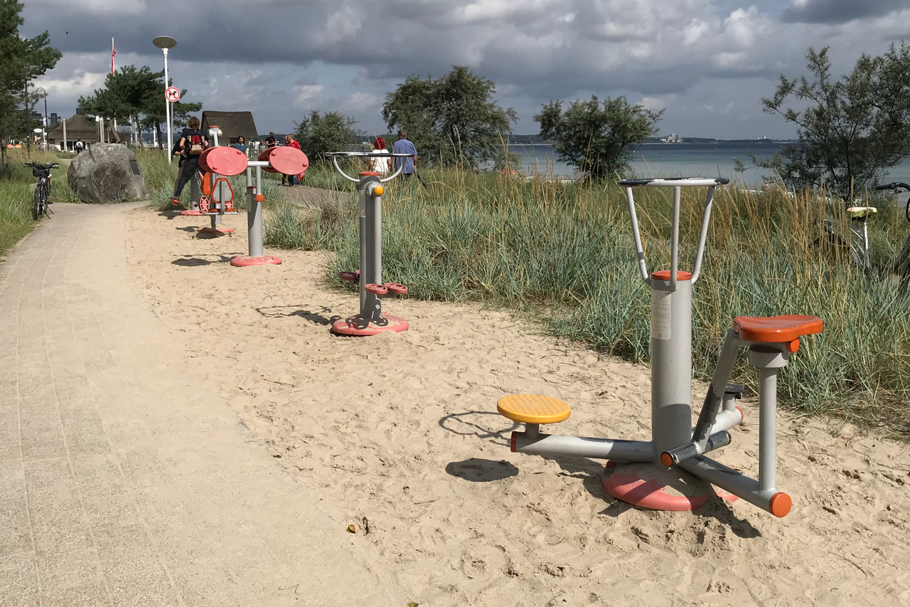 Fitness-Parcours an der Strandpromenade Scharbeutz