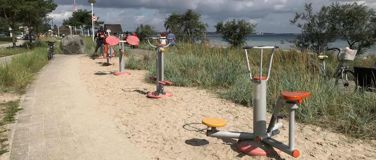 Fitness-Parcours an der Strandpromenade Scharbeutz