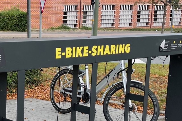 Fahrrad-Entleihstation für E-Bikes