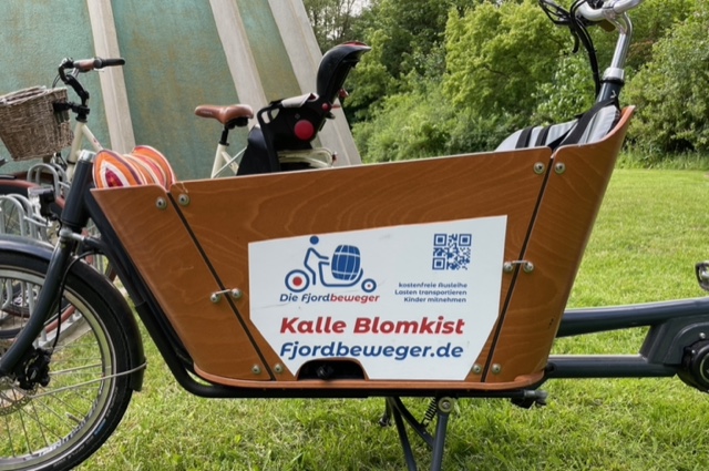 Kalle Blomkist ist der Name eines Leih-Lastenrads der Fjordbeweger